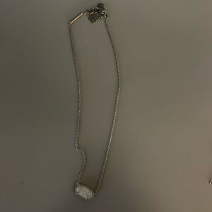 silver kendra scott necklace